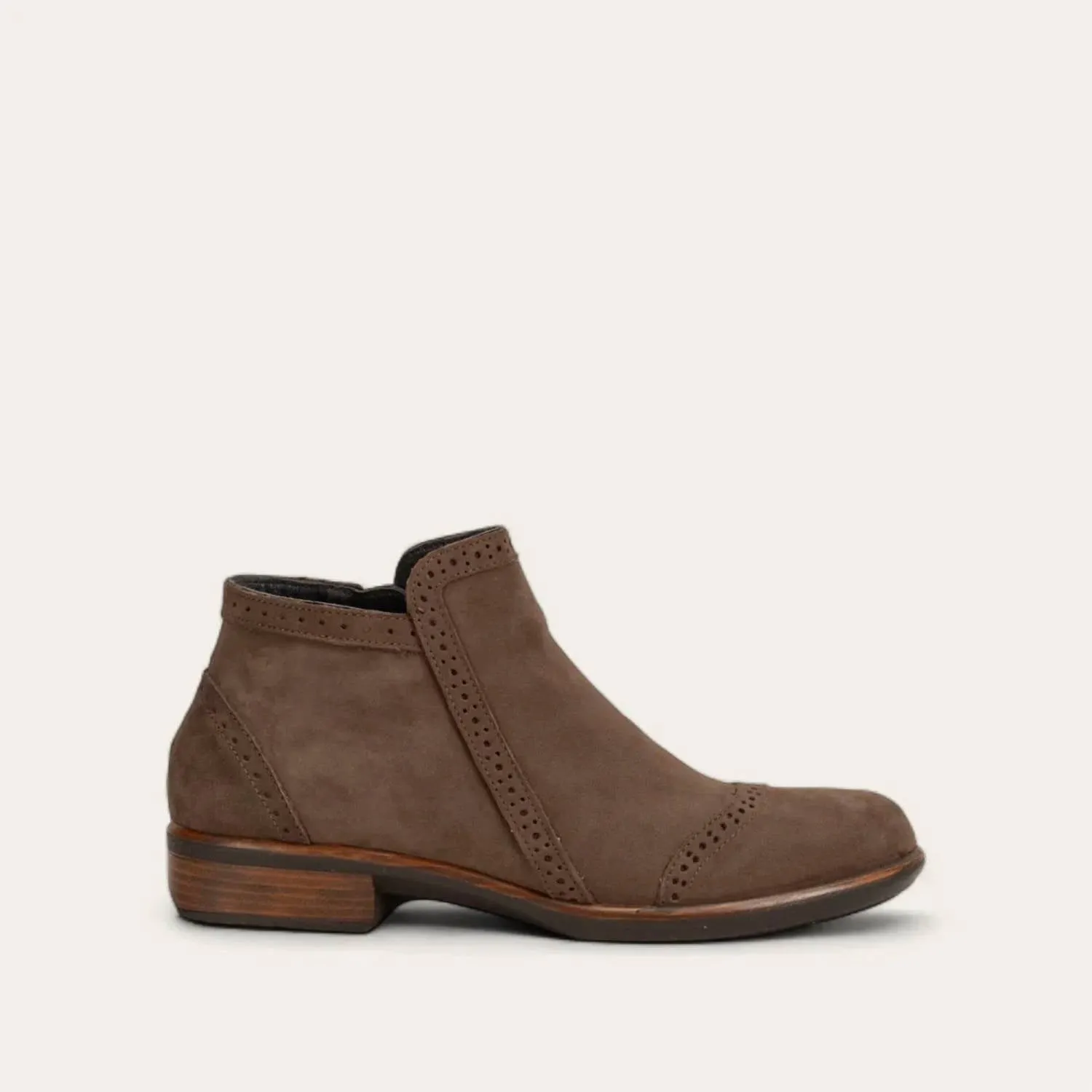 Women's Nefasi Booties - Medium In Coffee Bean Nubuck