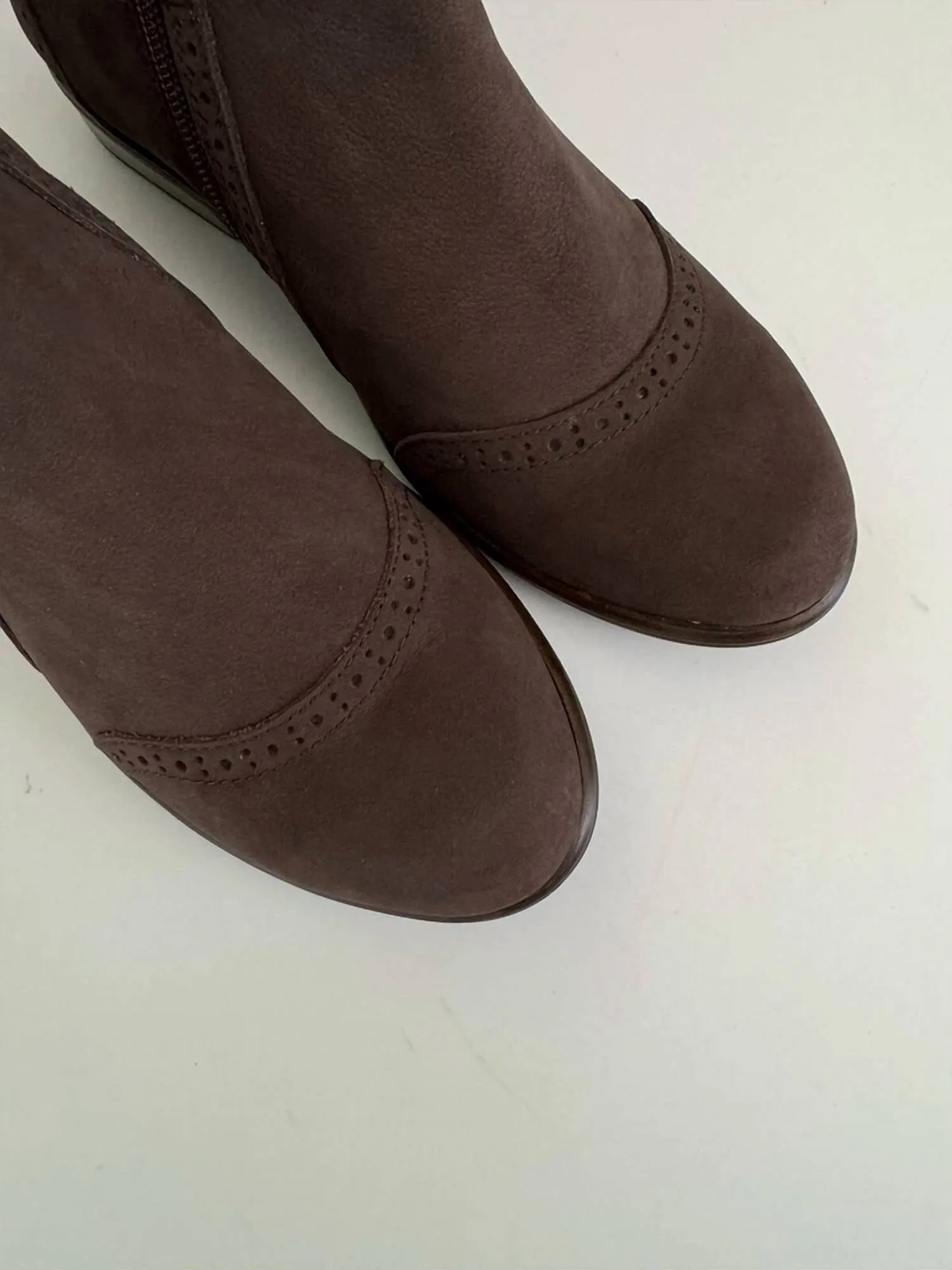 Women's Nefasi Leather Oxford Ankle Booties In Coffee Bean