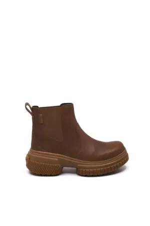 Women's Ona Ave Chelsea Boots In Velvet Tan/gum