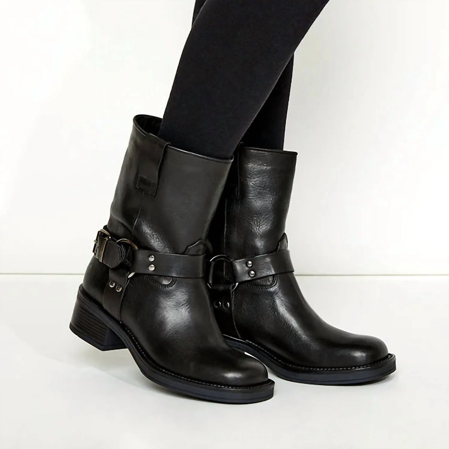 Women's Perkins Boots In Black