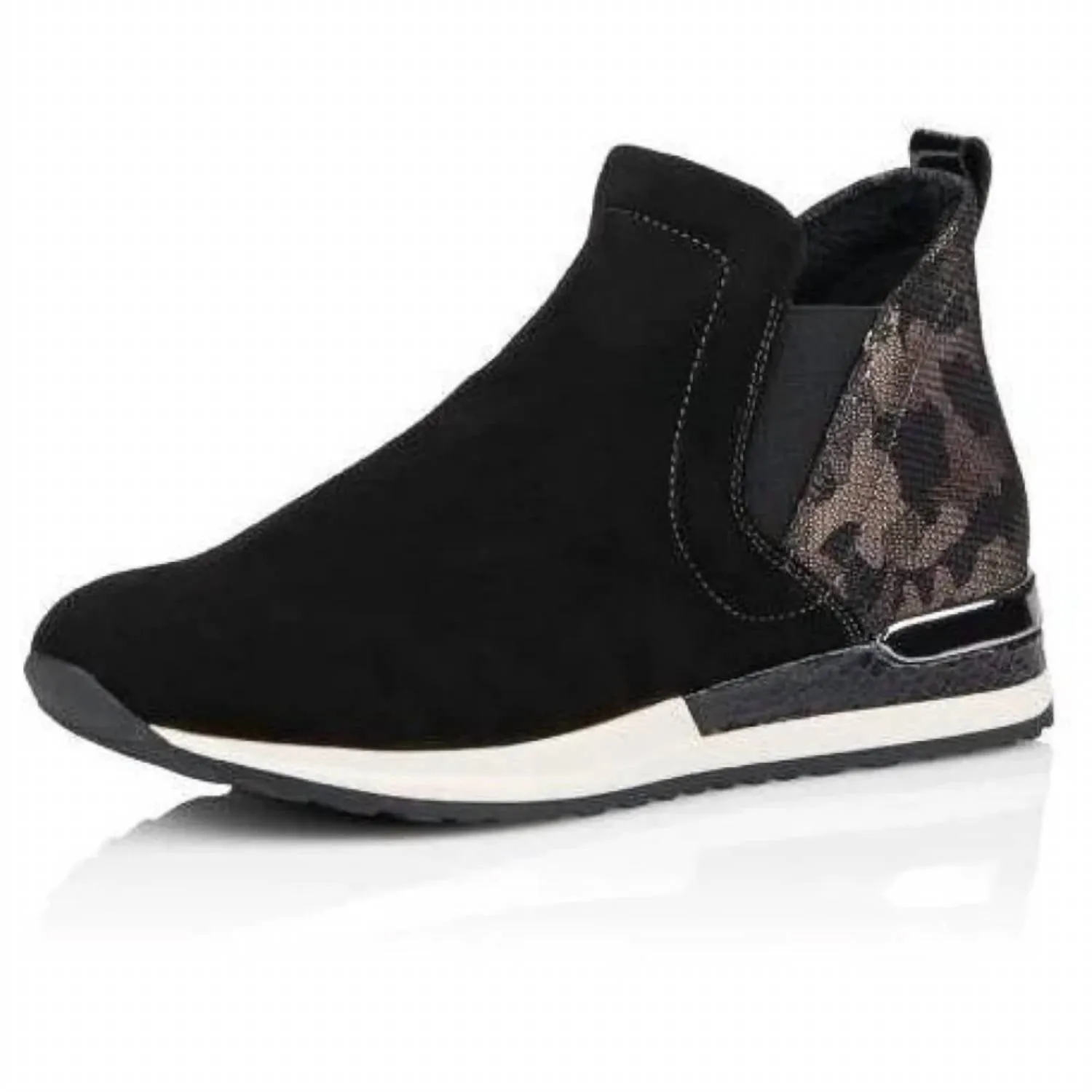Women's R2570 Suede Bootie In Black/ Antique