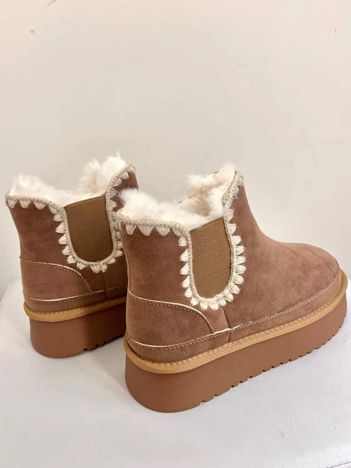 Women's Sherpa Platform Boot In Camel