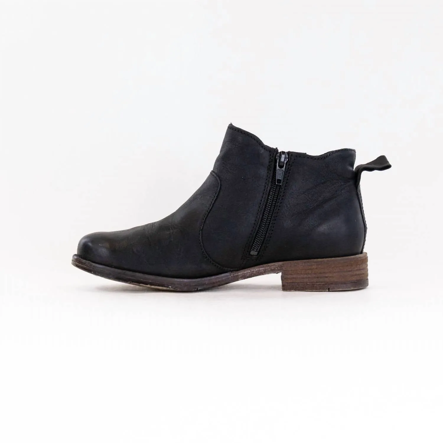 Women's Sienna 45 Ankle Bootie In Black