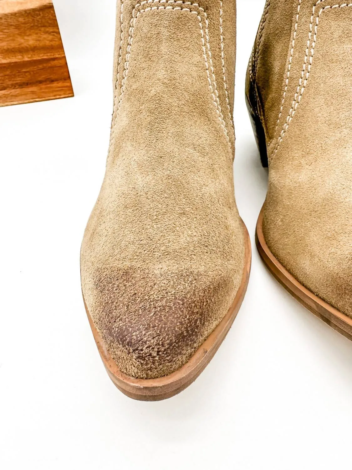 Women's Smithy Suede Ankle Boot In Tan