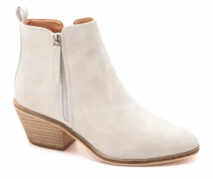 Women's Spooktacular Bootie In Ivory