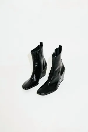 Women's Tecno Boot In Patent Black