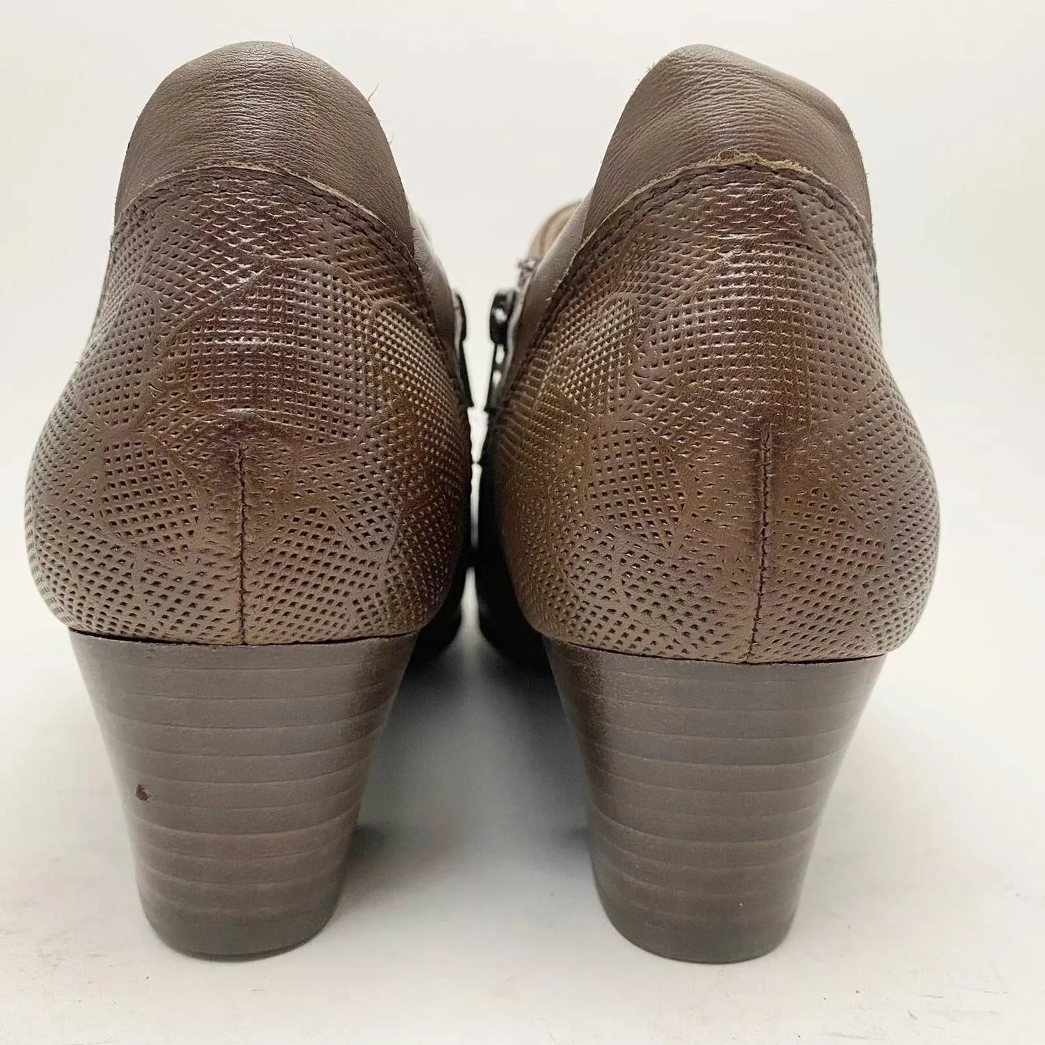 Women's Toronto Leather Bootie In Bark
