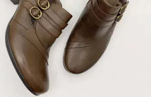 Women's Toronto Leather Bootie In Bark