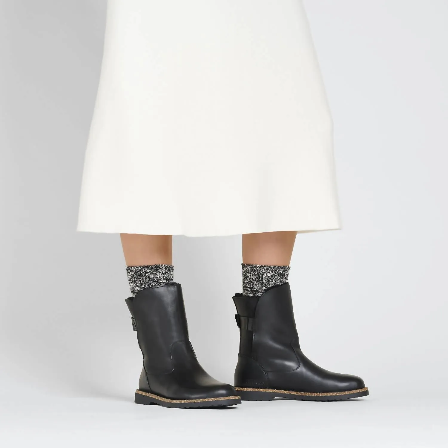 Women's Uppsala Shearling Boot In Black Leather