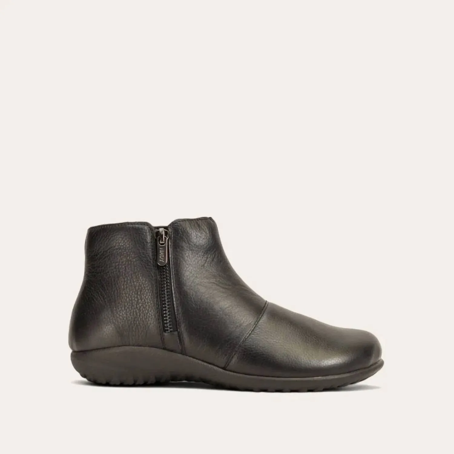 Women's Wanaka Booties In Soft Black