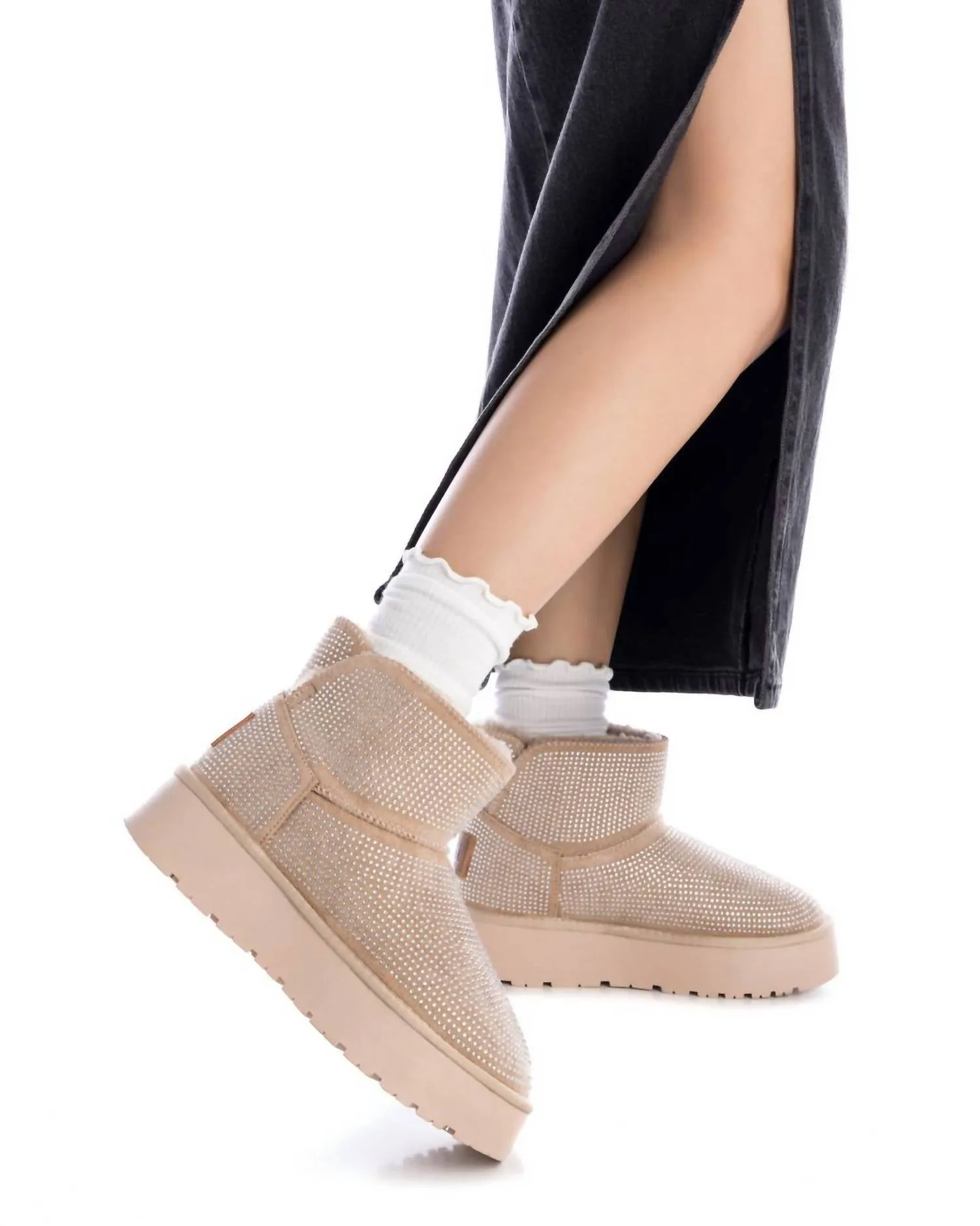 Women's Winter Suede Booties In Beige