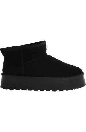 Women's Yarroh Corduroy Bootie In Black