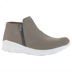 Women's Zodiac Shoes In Stone